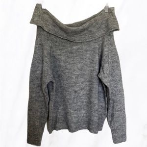 H&M gray sweater